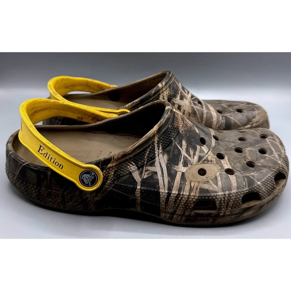 Crocs Duck Commander Limited Edition Camo Clogs Mens 10 Brown Yellow Advantage